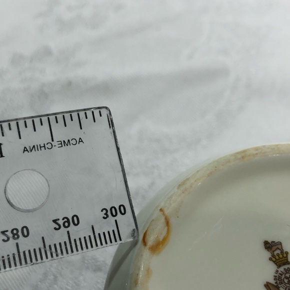 Vintage Bunnykins 2 Handled Mug family in boat and bunny in rain with crab - Picture 4 of 12